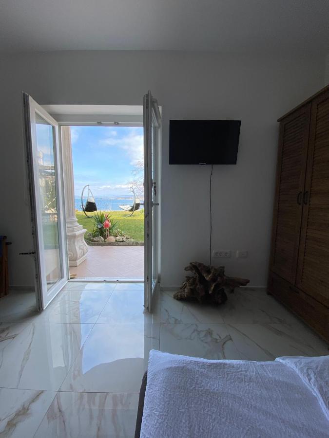 Sunvilla Koper Buitenkant foto