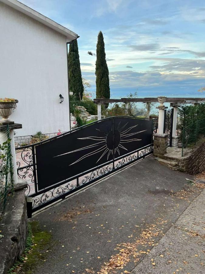Sunvilla Koper Buitenkant foto